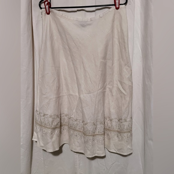 Rafaella White Cream 100% Linen Skirt With Embroidered Eyelet Trim Sz 12 - Picture 1 of 5